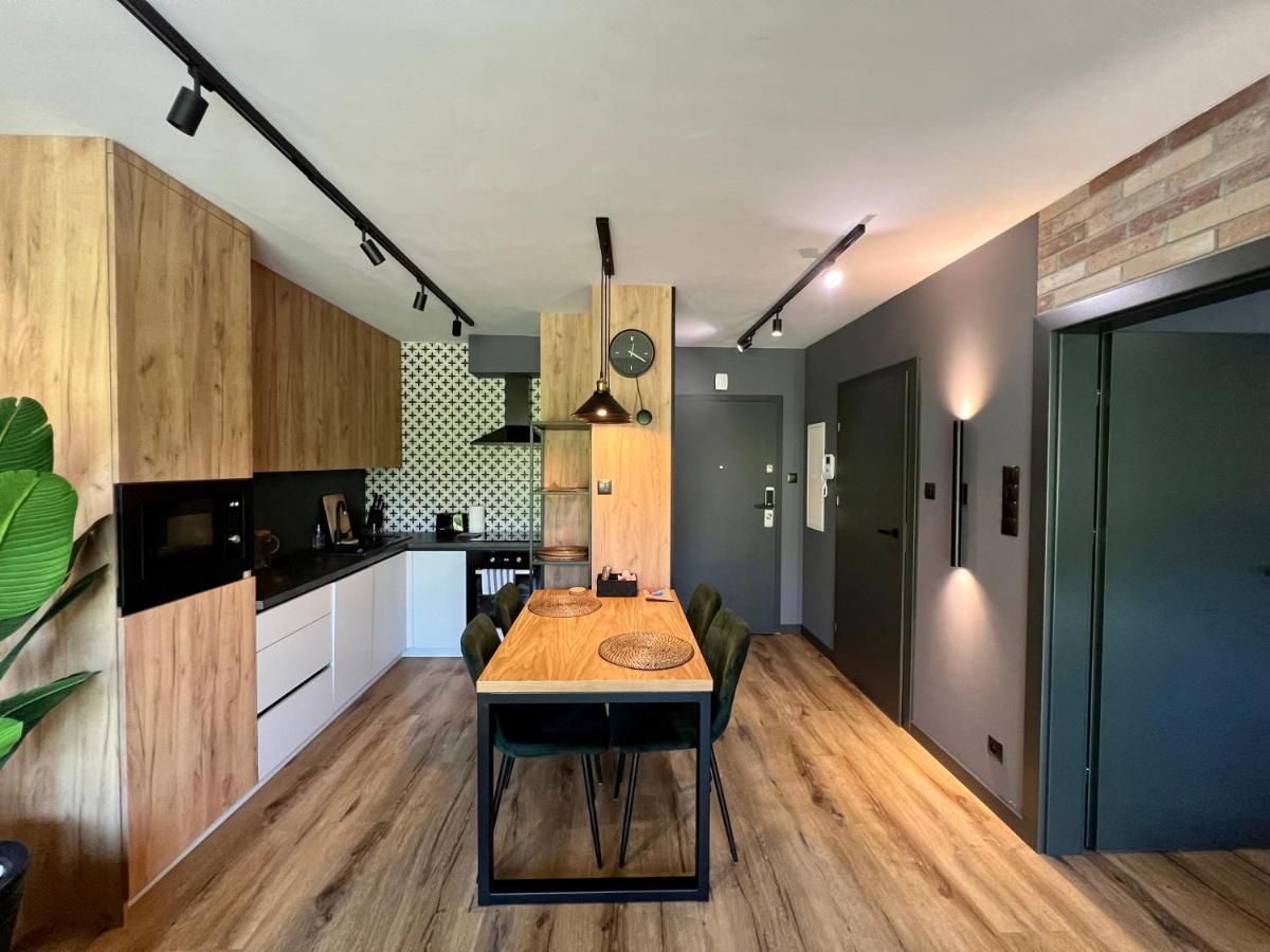 Loft Klonowa - Apartament Z Garazem Kielce Dış mekan fotoğraf