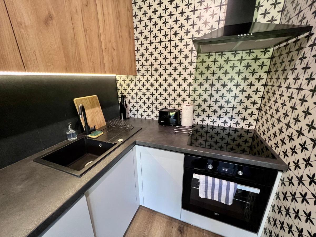 Loft Klonowa - Apartament Z Garazem Kielce Dış mekan fotoğraf