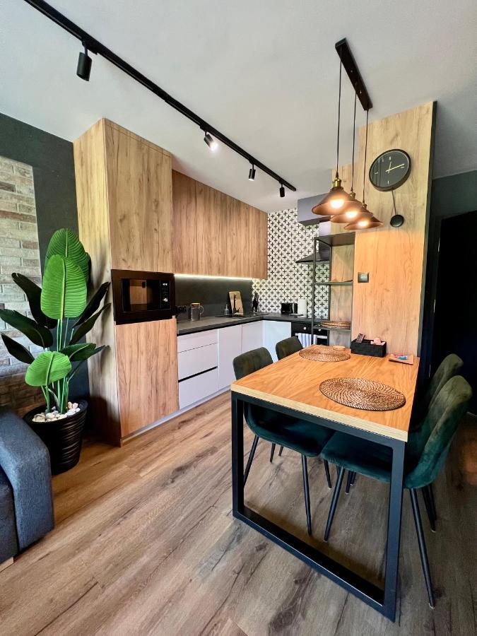 Loft Klonowa - Apartament Z Garazem Kielce Dış mekan fotoğraf