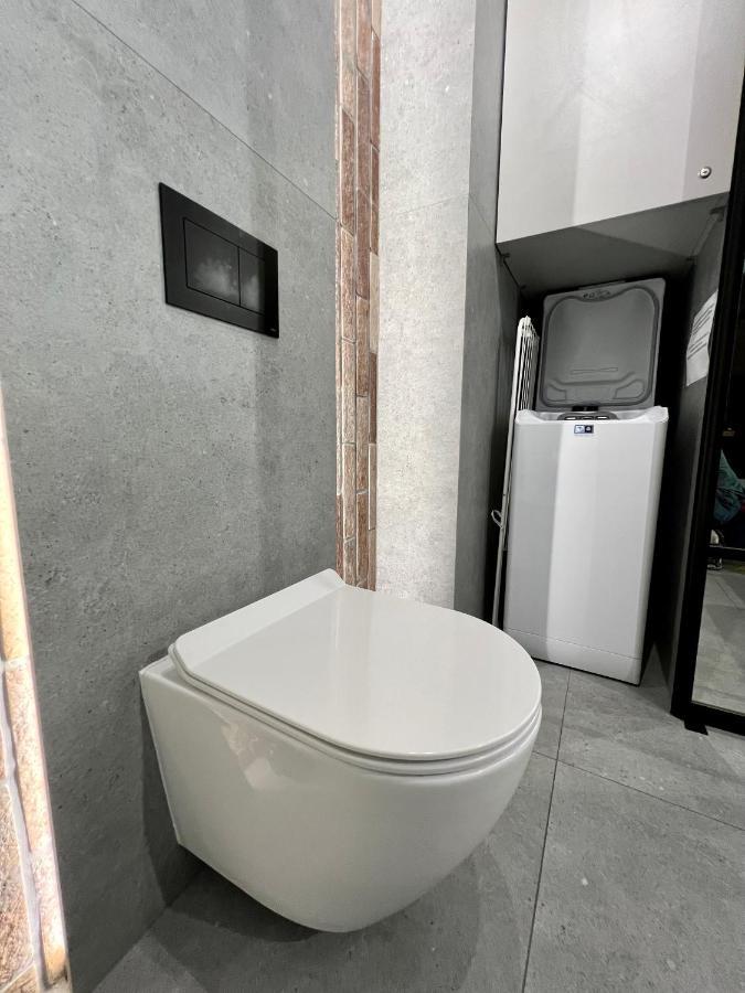 Loft Klonowa - Apartament Z Garazem Kielce Dış mekan fotoğraf