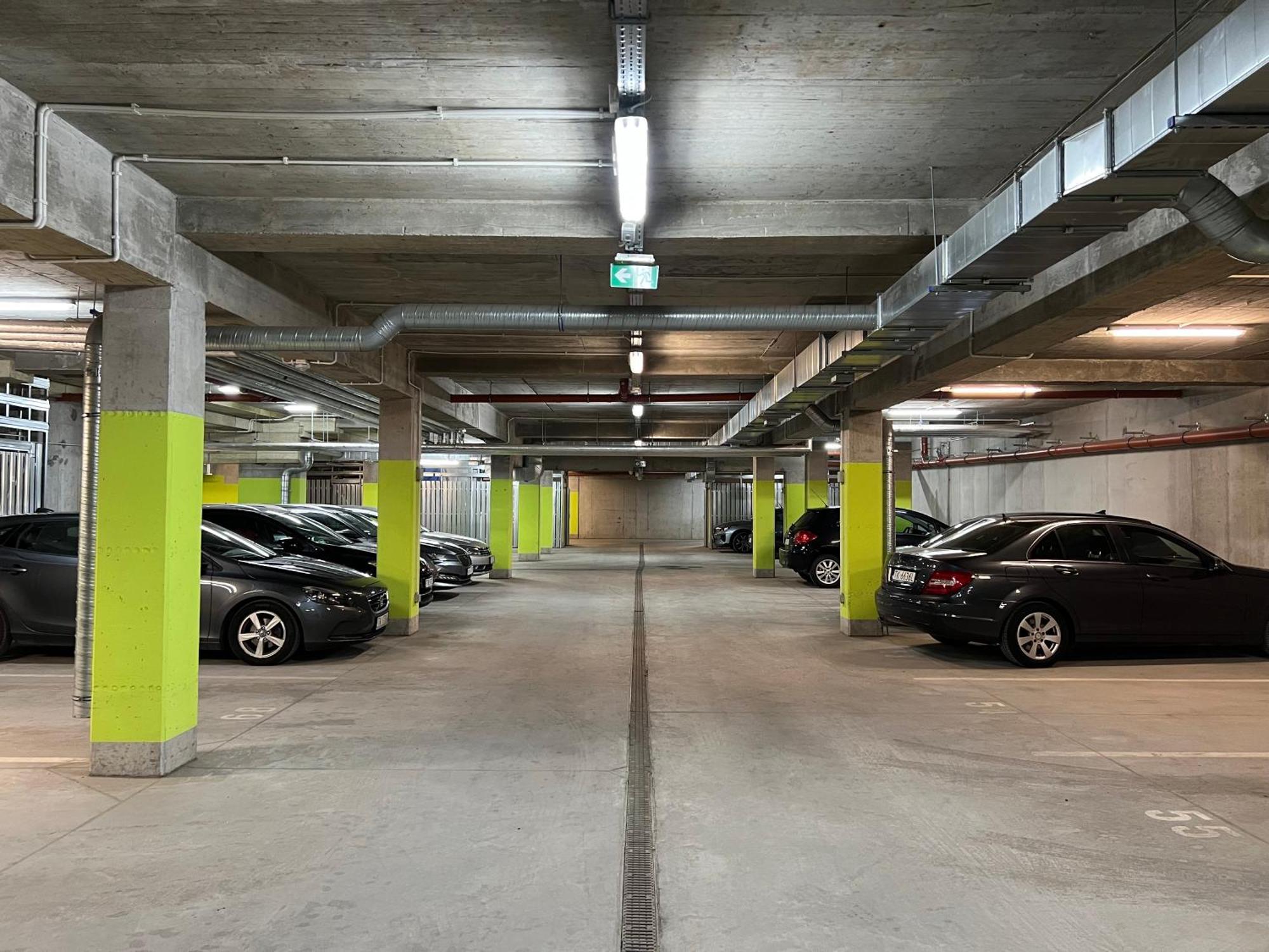 Loft Klonowa - Apartament Z Garazem Kielce Dış mekan fotoğraf